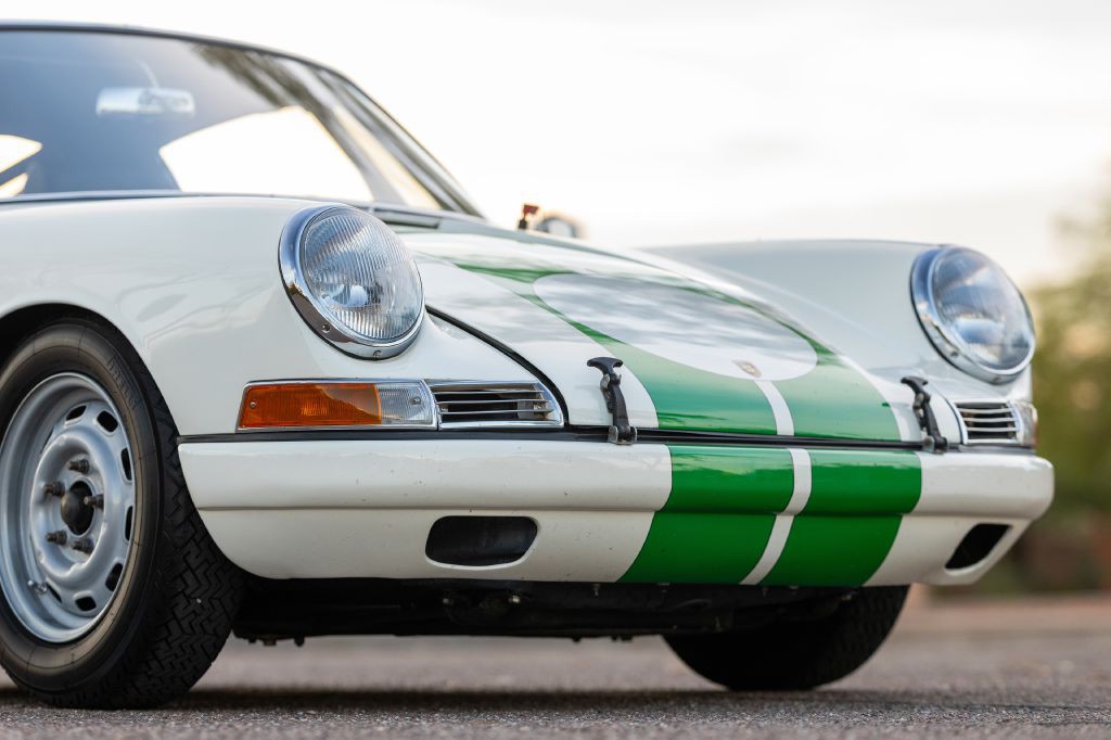 1965 Porsche 911 Image 211