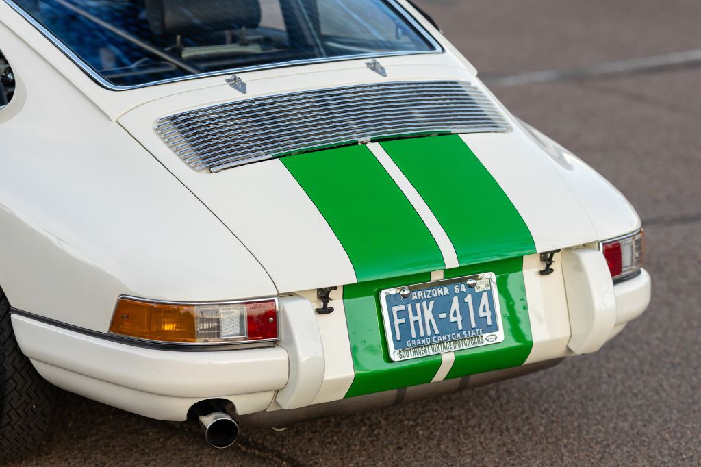 1965 Porsche 911 Image 212