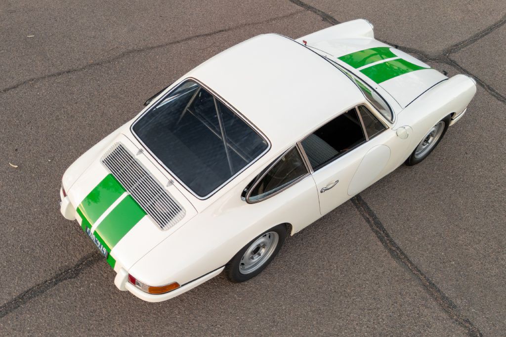 1965 Porsche 911 Image 225