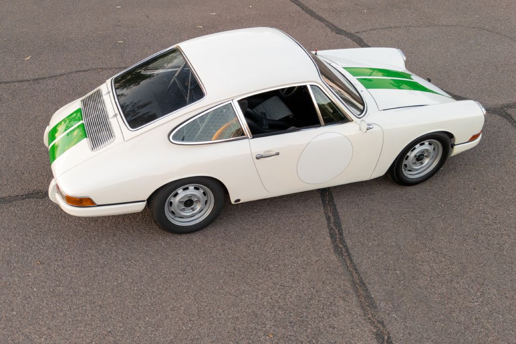 1965 Porsche 911 Image 226