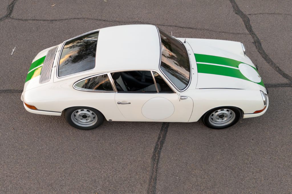 1965 Porsche 911 Image 227