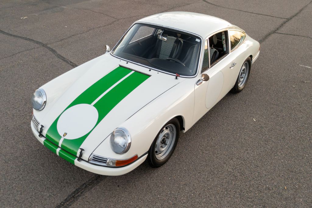 1965 Porsche 911 Image 235