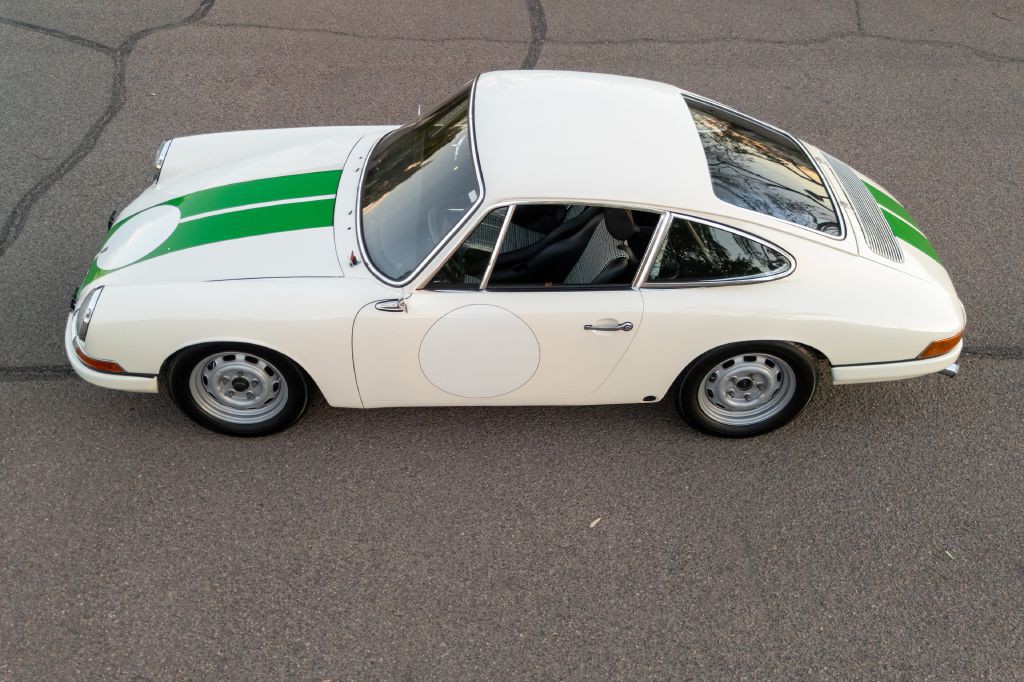 1965 Porsche 911 Image 237