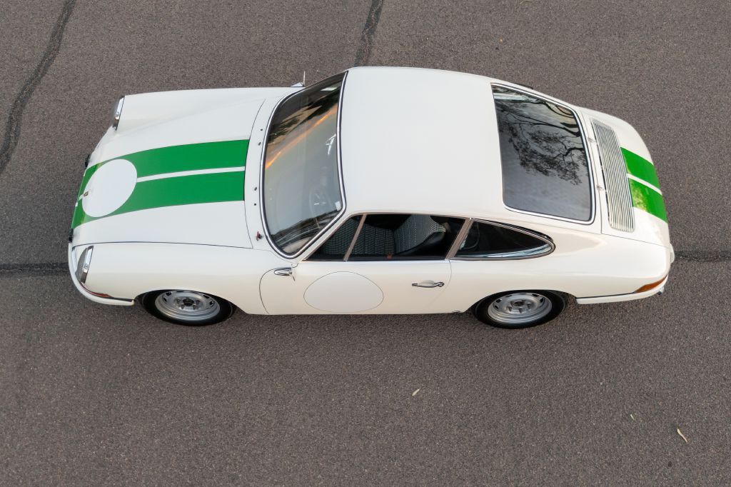 1965 Porsche 911 Image 238