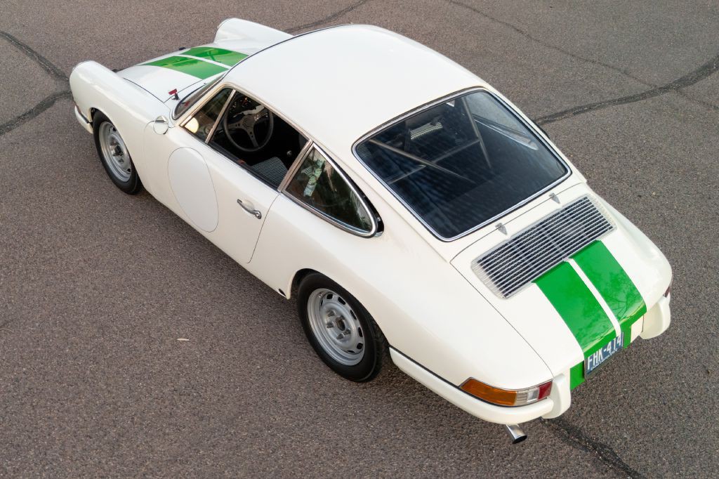 1965 Porsche 911 Image 240