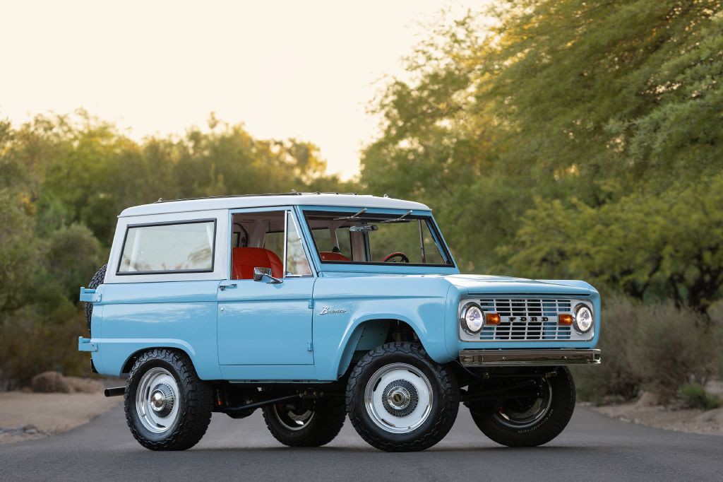 1974 Ford Bronco Image 2