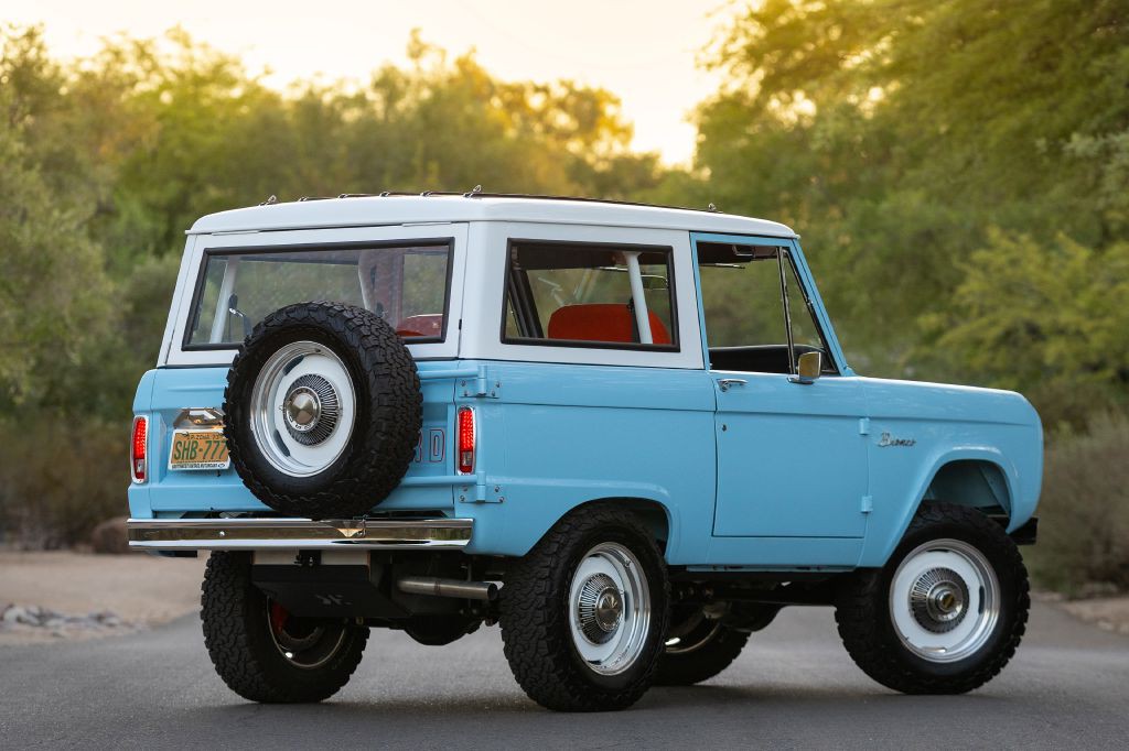 1974 Ford Bronco Image 10