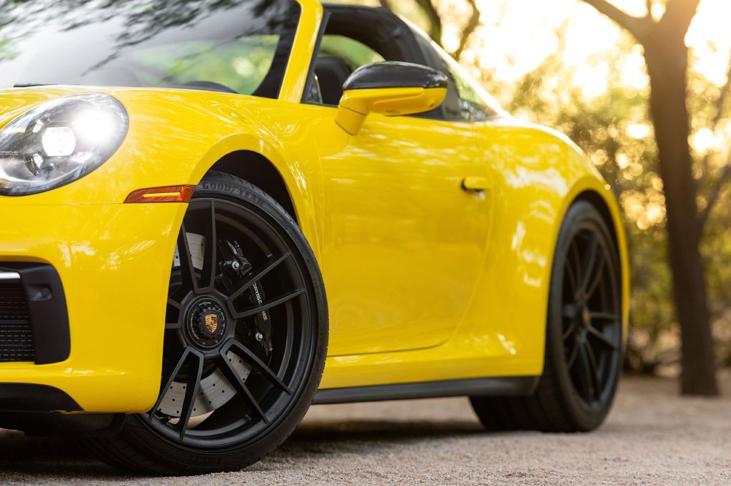 2024 Porsche 911 Image 6