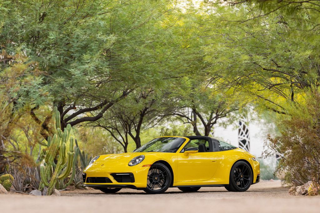 2024 Porsche 911 Image 9