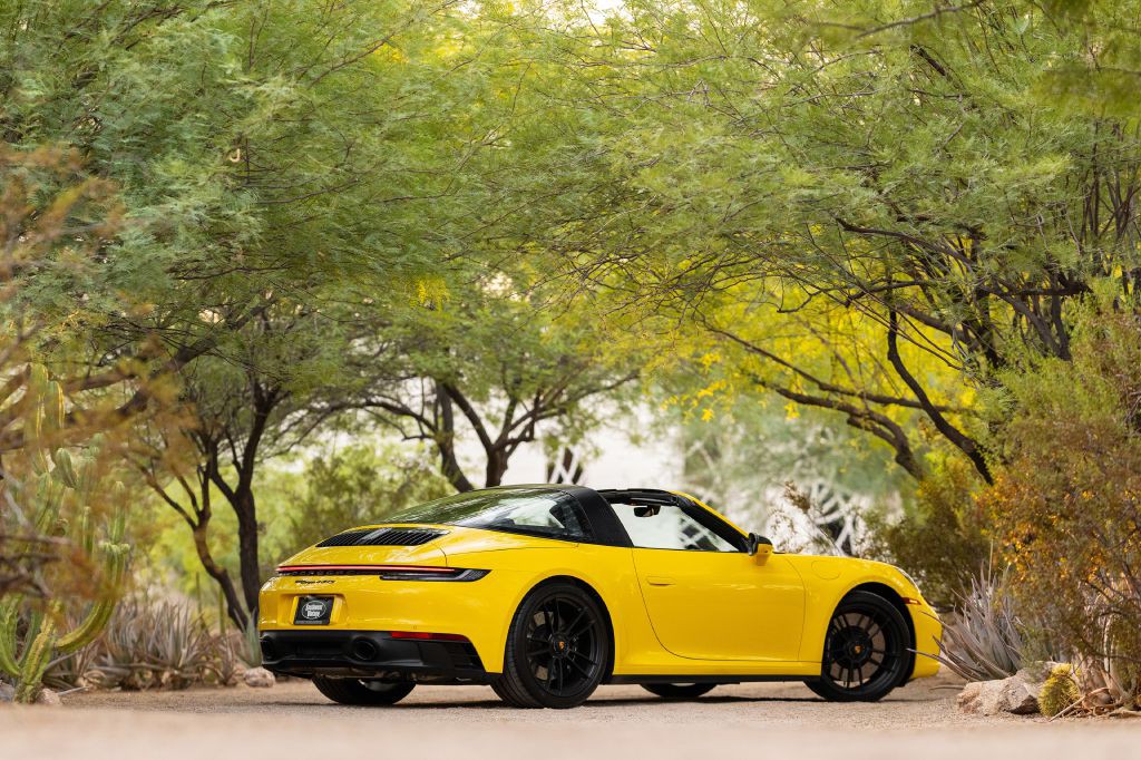 2024 Porsche 911 Image 19