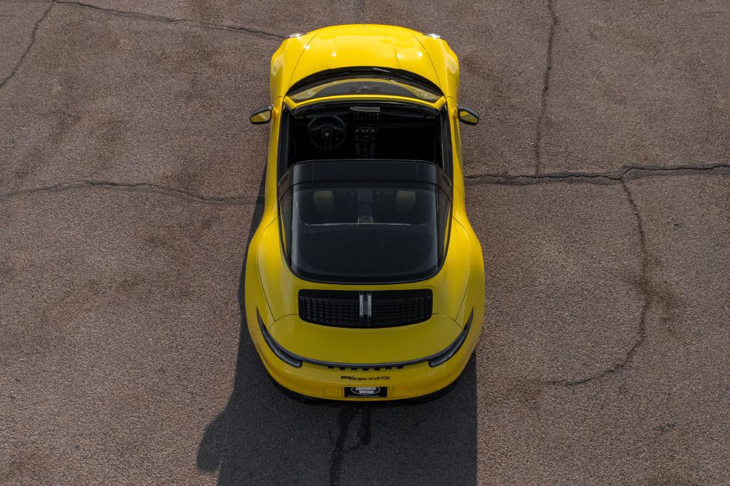 2024 Porsche 911 Image 23