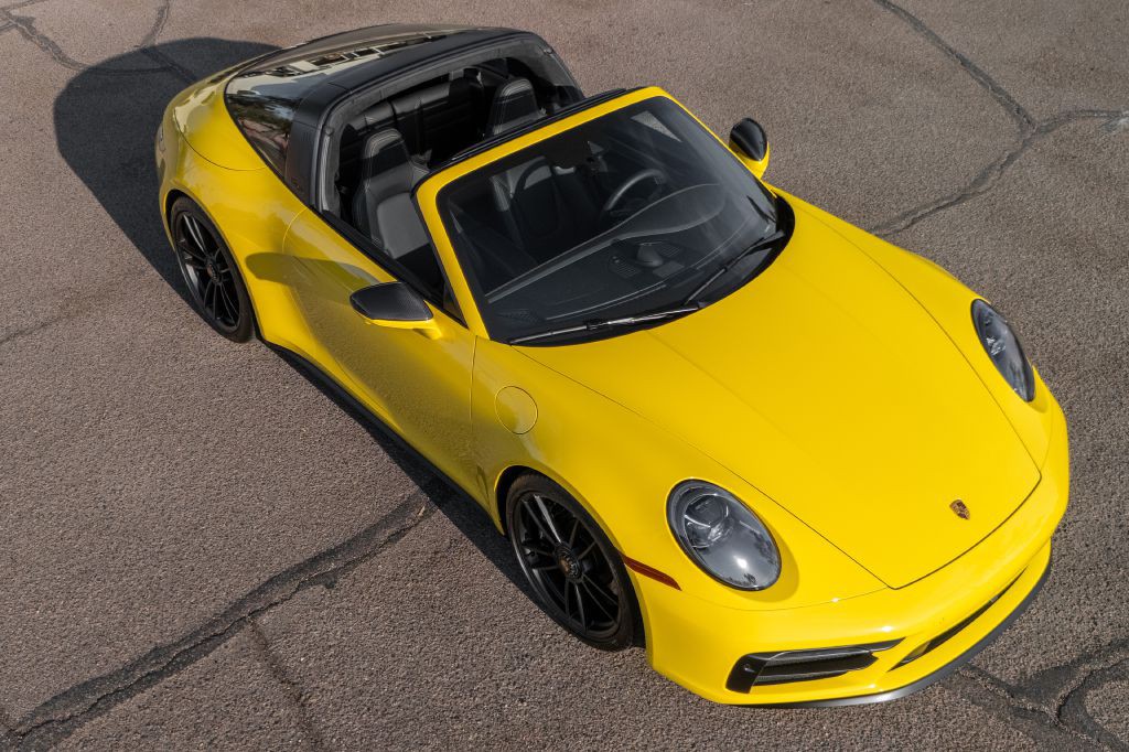 2024 Porsche 911 Image 30