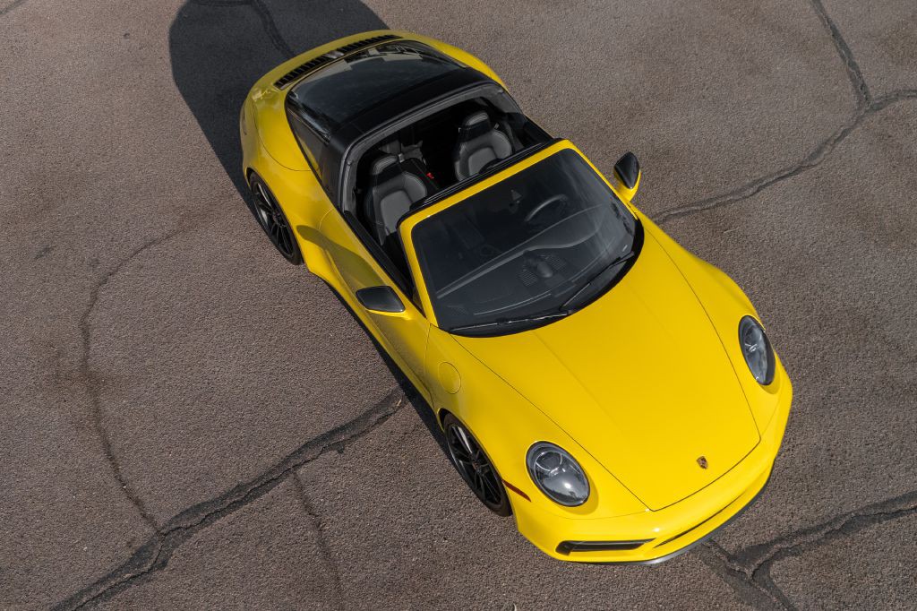2024 Porsche 911 Image 31