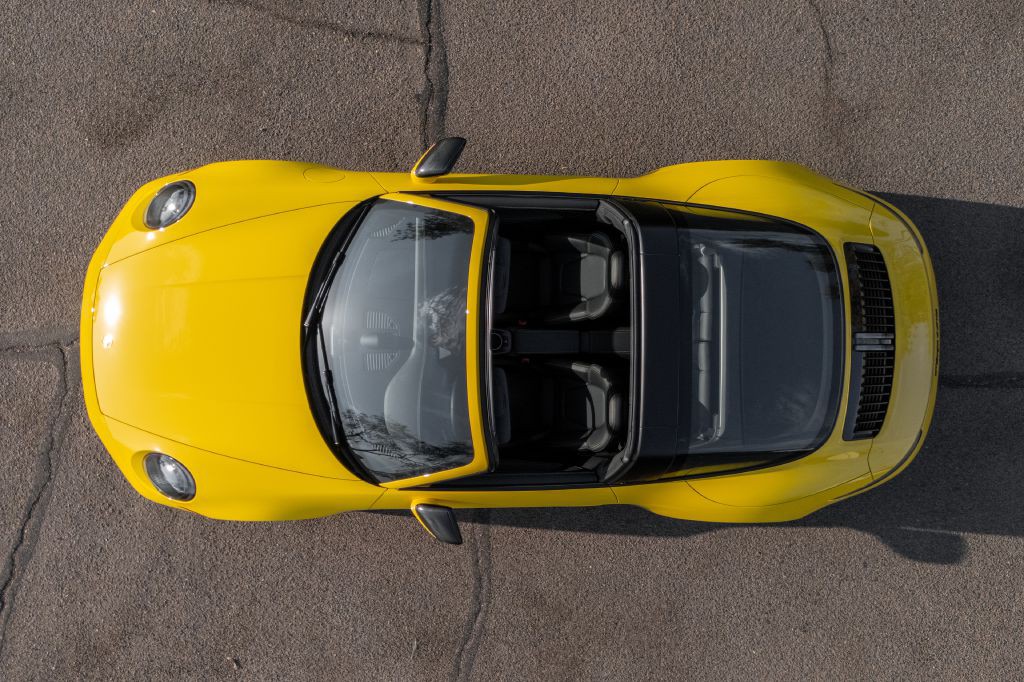 2024 Porsche 911 Image 42