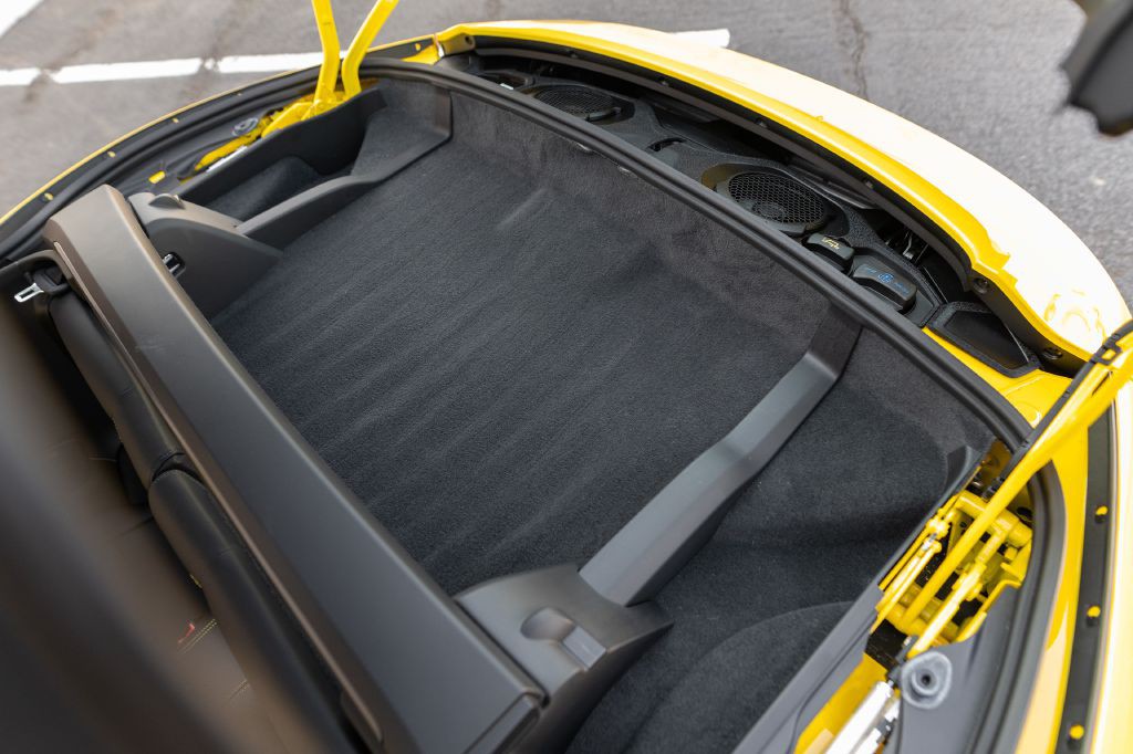 2024 Porsche 911 Image 57