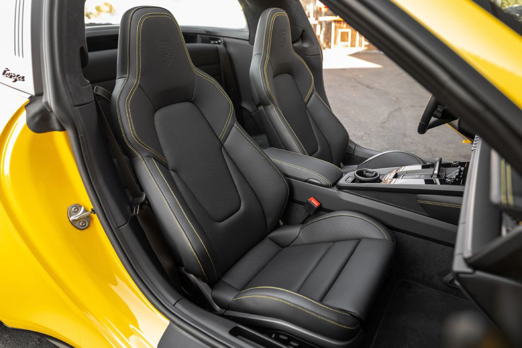 2024 Porsche 911 Image 105
