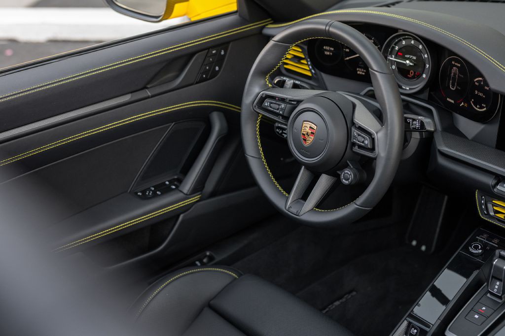 2024 Porsche 911 Image 121
