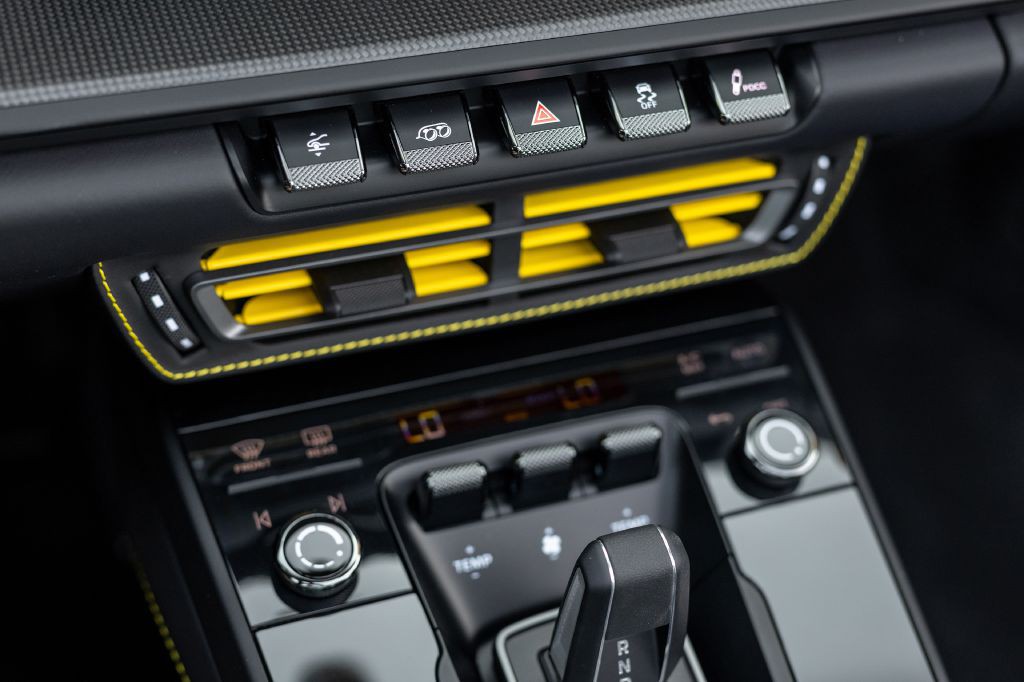 2024 Porsche 911 Image 133
