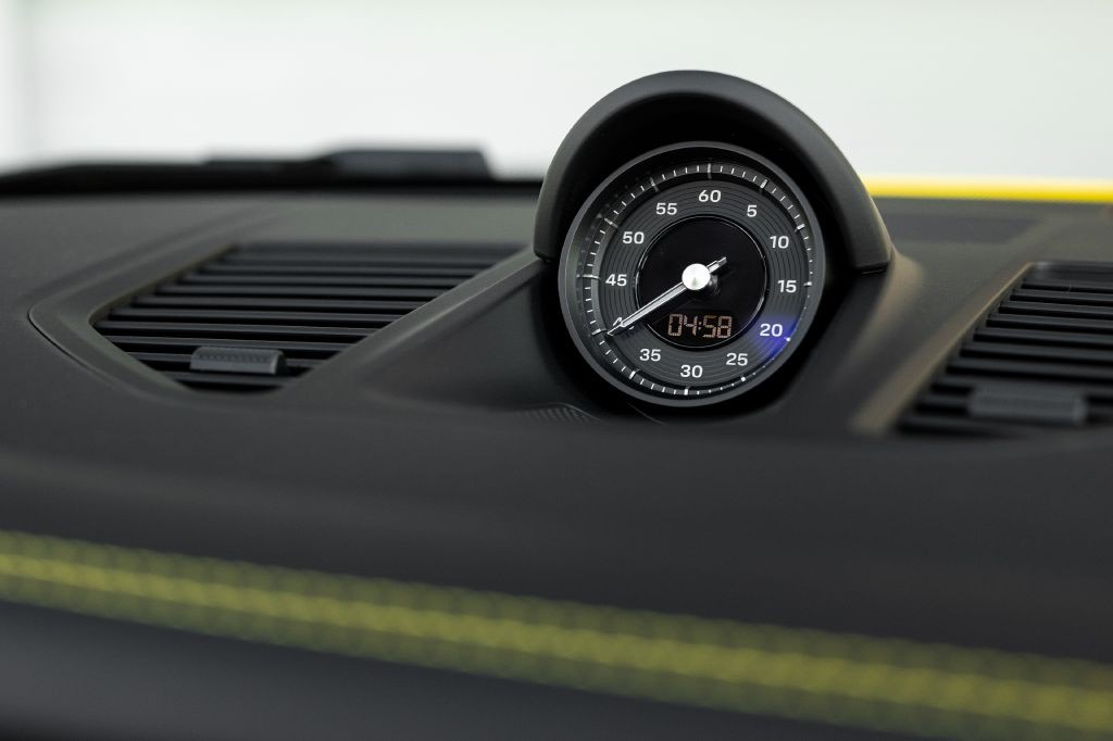 2024 Porsche 911 Image 143