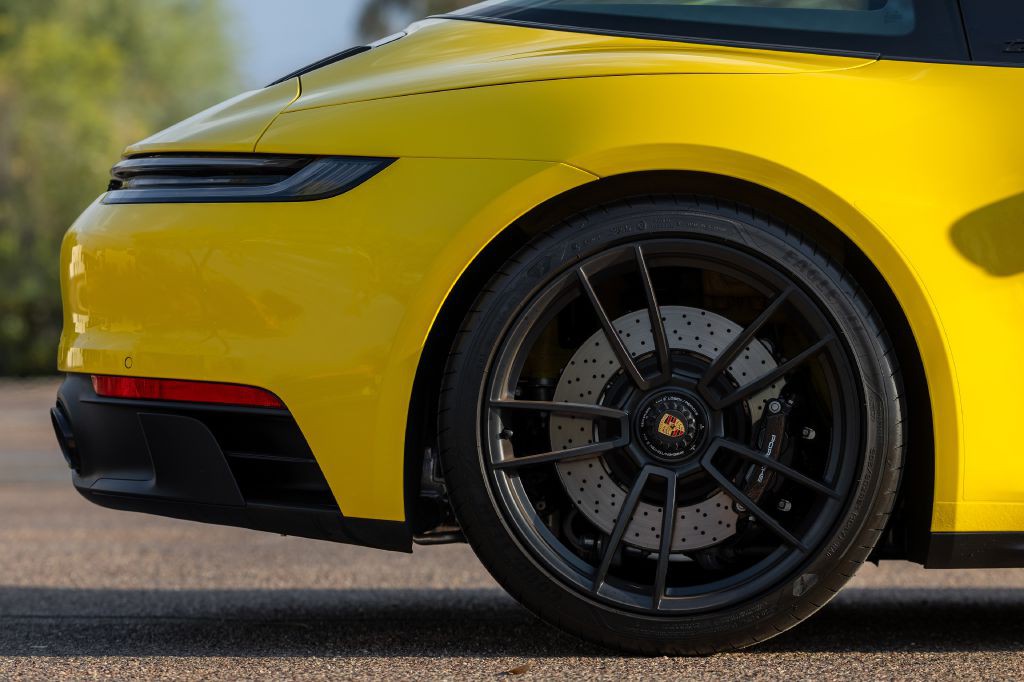 2024 Porsche 911 Image 176