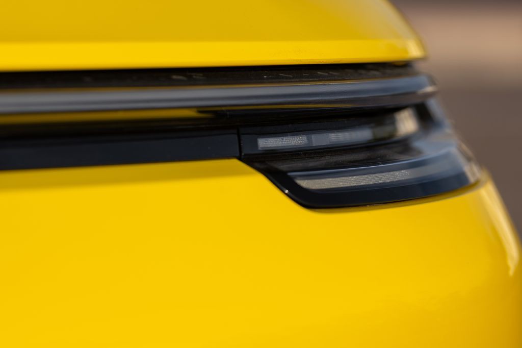 2024 Porsche 911 Image 236