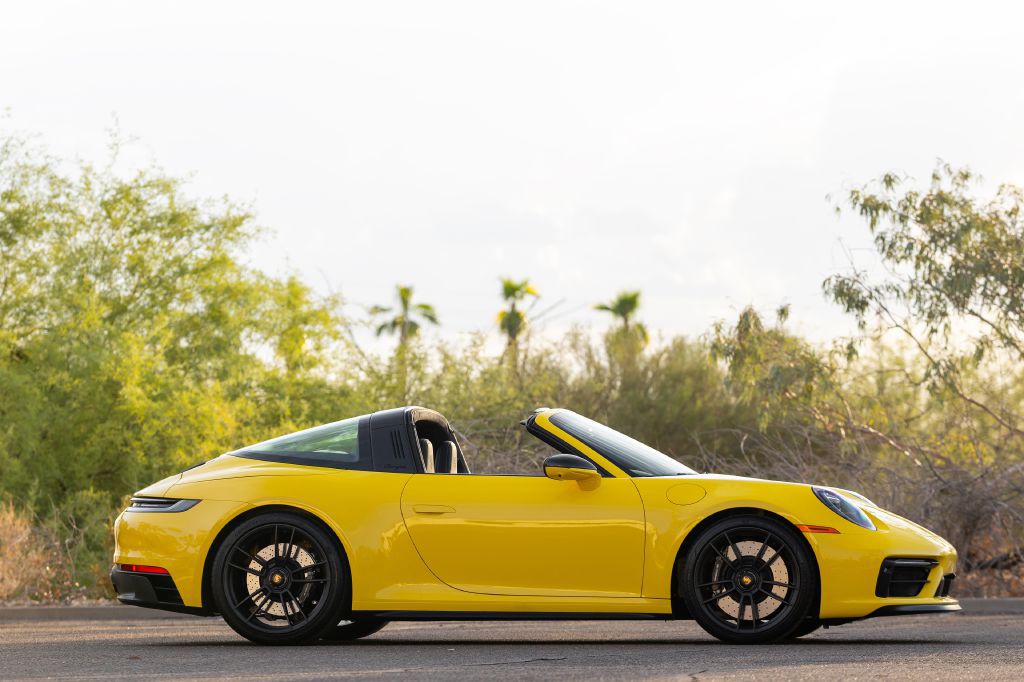 2024 Porsche 911 Image 241