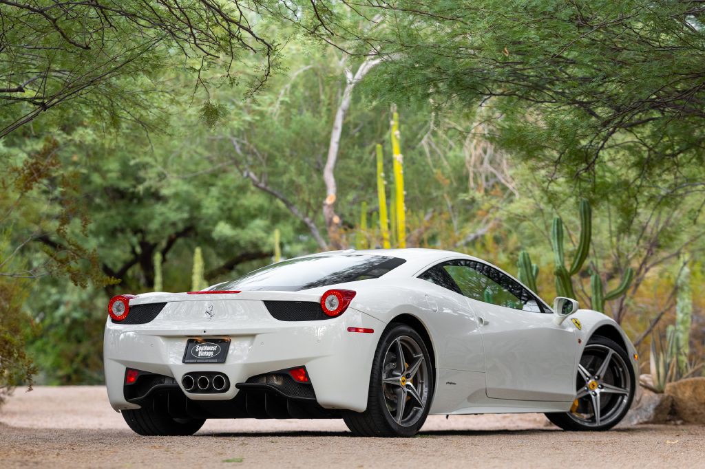 2015 Ferrari 458 ITALIA Image 11