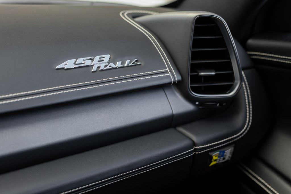 2015 Ferrari 458 ITALIA Image 58