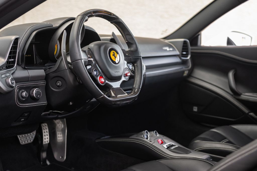 2015 Ferrari 458 ITALIA Image 70