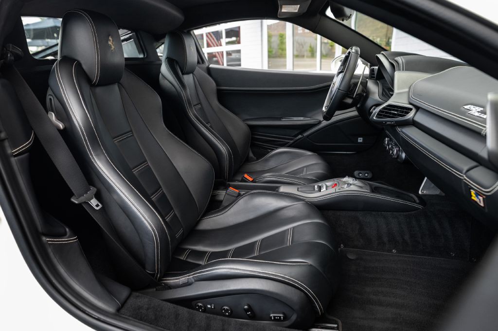 2015 Ferrari 458 ITALIA Image 146