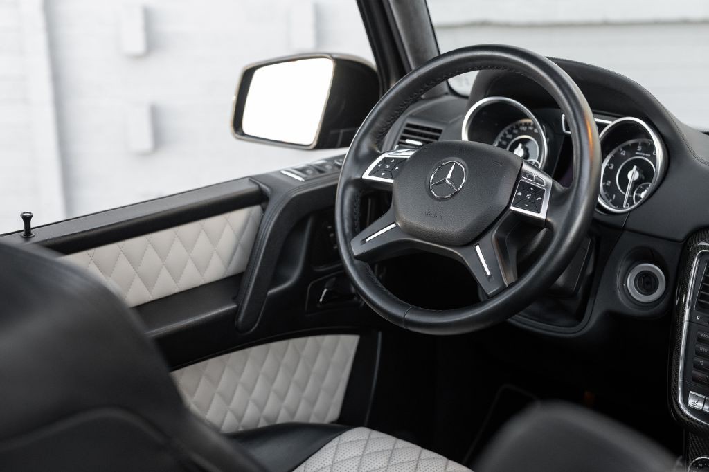 2014 Mercedes-Benz G-Class Image 55