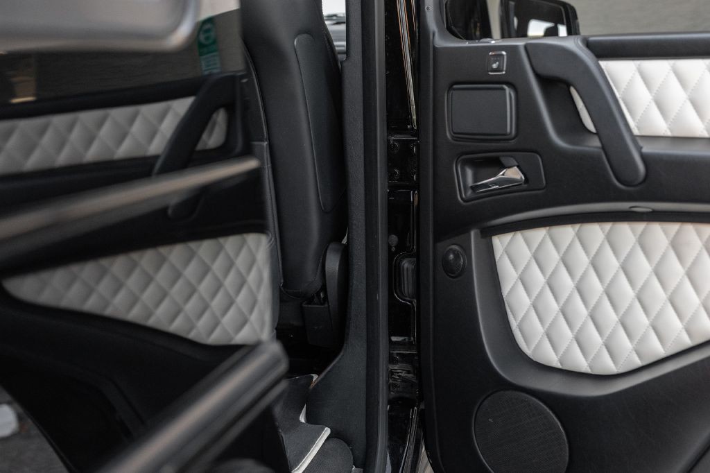 2014 Mercedes-Benz G-Class Image 65