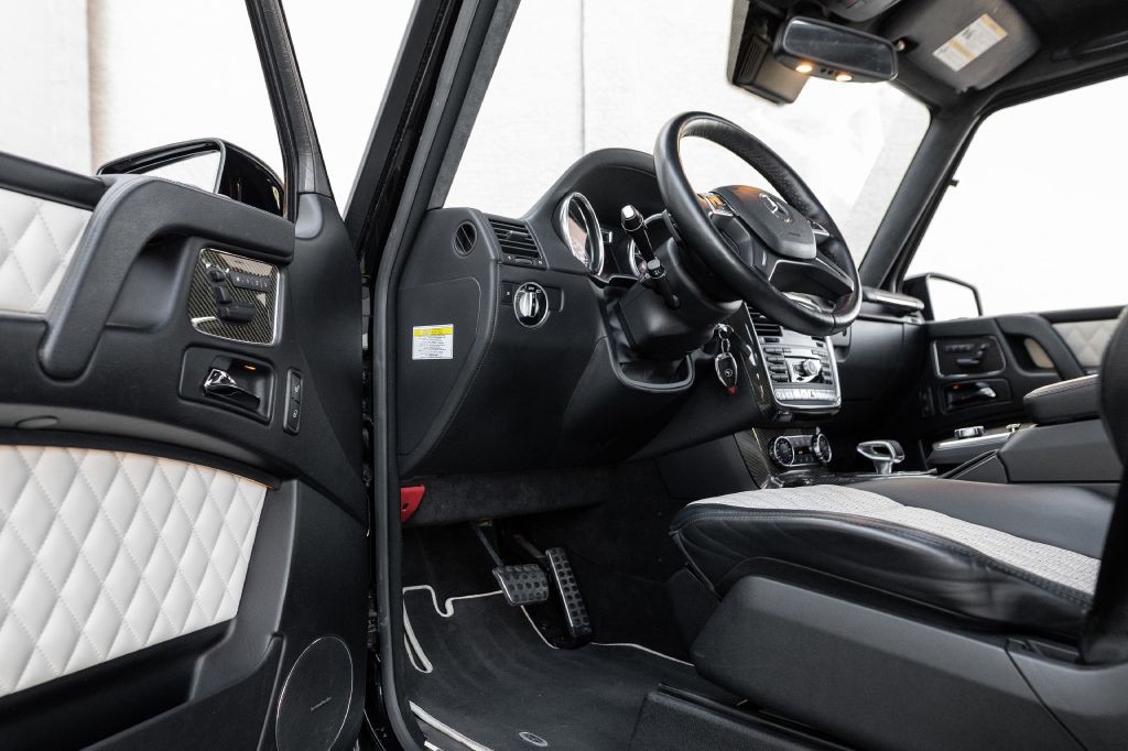 2014 Mercedes-Benz G-Class Image 129