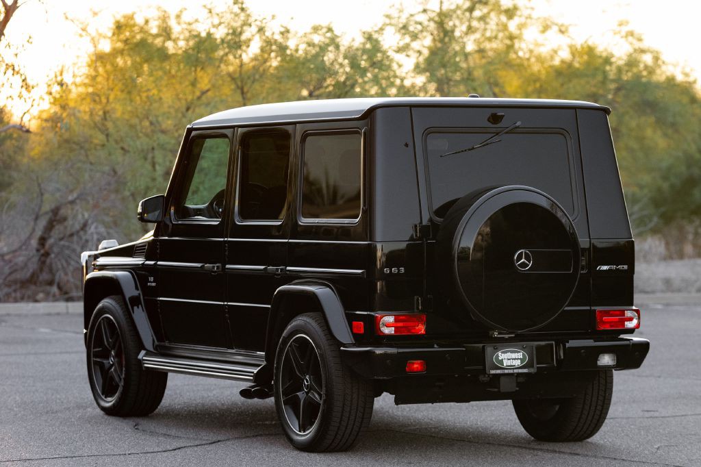 2014 Mercedes-Benz G-Class Image 235