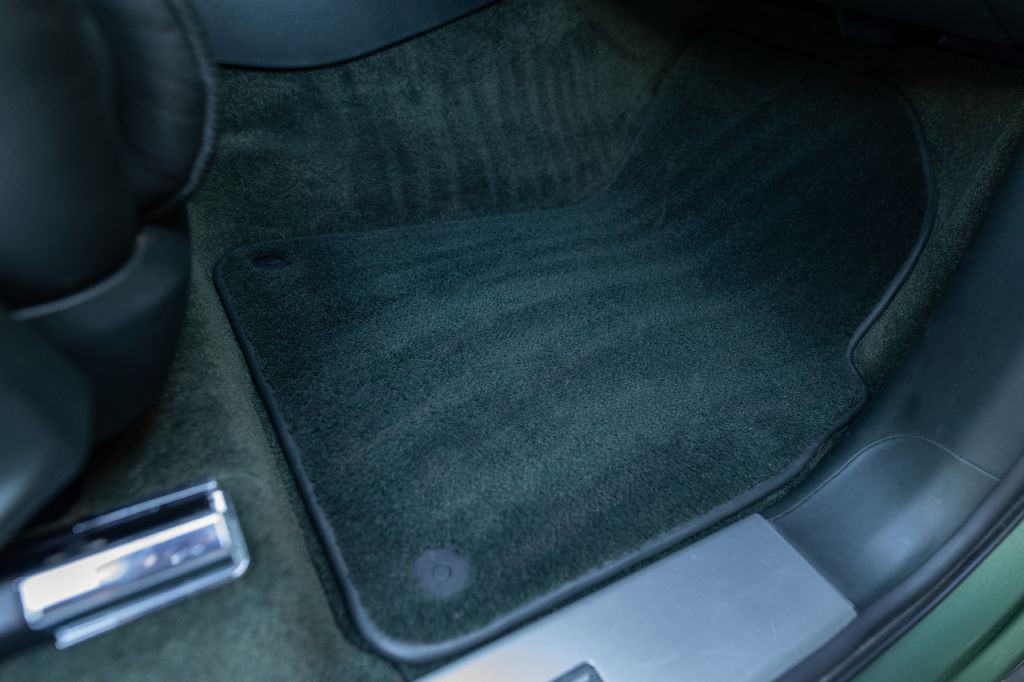 2021 Bentley Bentayga Image 52