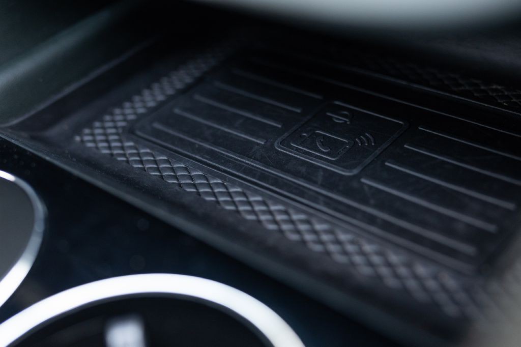 2021 Bentley Bentayga Image 94