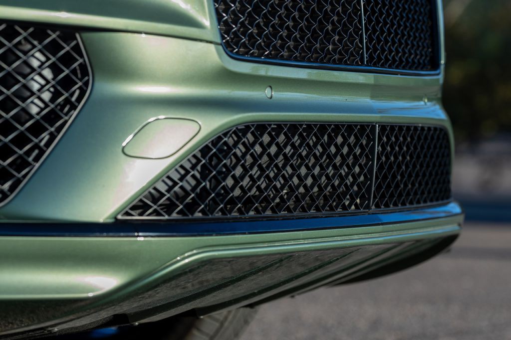 2021 Bentley Bentayga Image 166