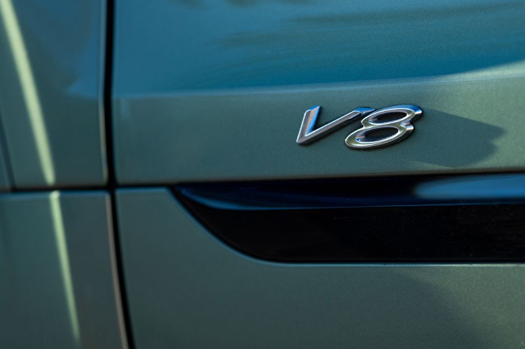 2021 Bentley Bentayga Image 181
