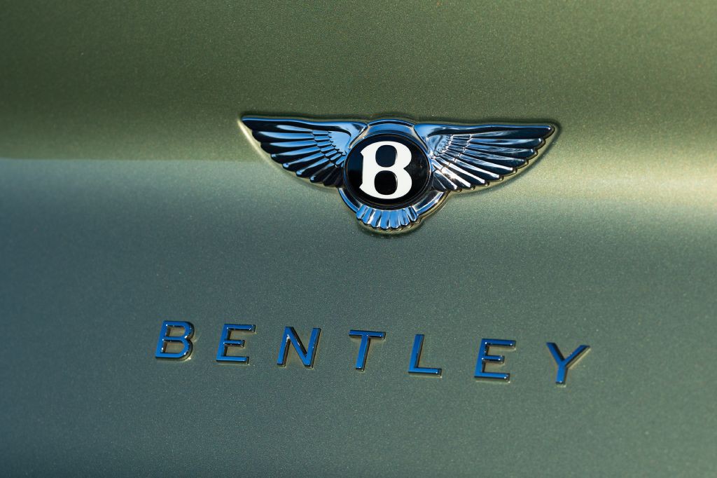 2021 Bentley Bentayga Image 209