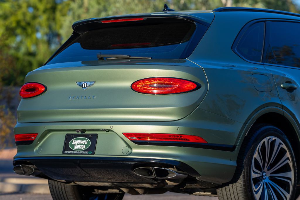2021 Bentley Bentayga Image 218