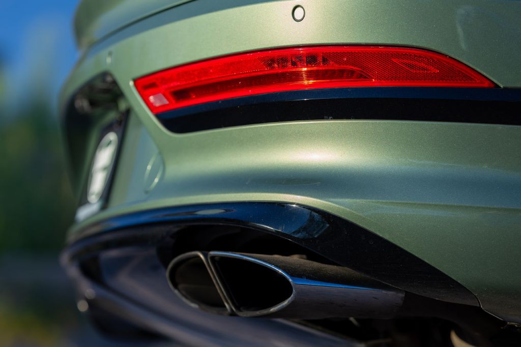 2021 Bentley Bentayga Image 219