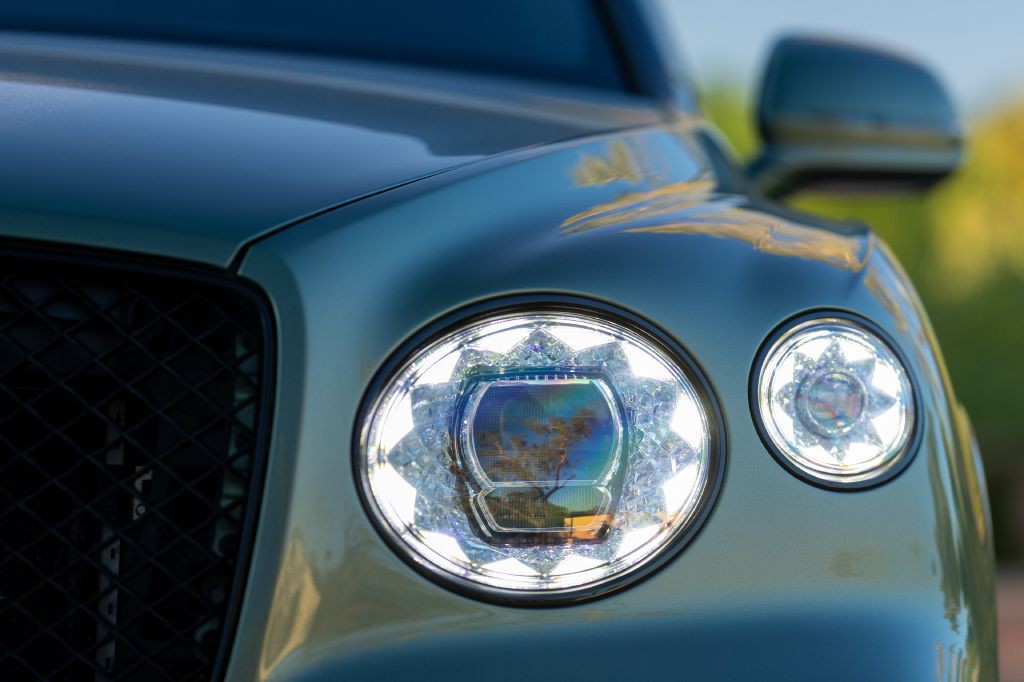 2021 Bentley Bentayga Image 227