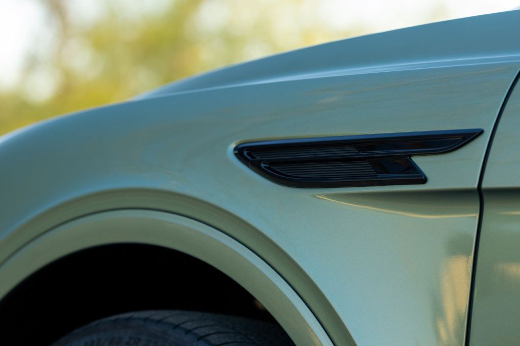 2021 Bentley Bentayga Image 228