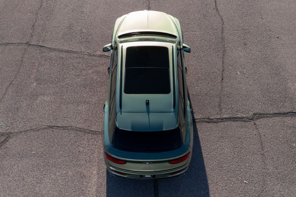 2021 Bentley Bentayga Image 249