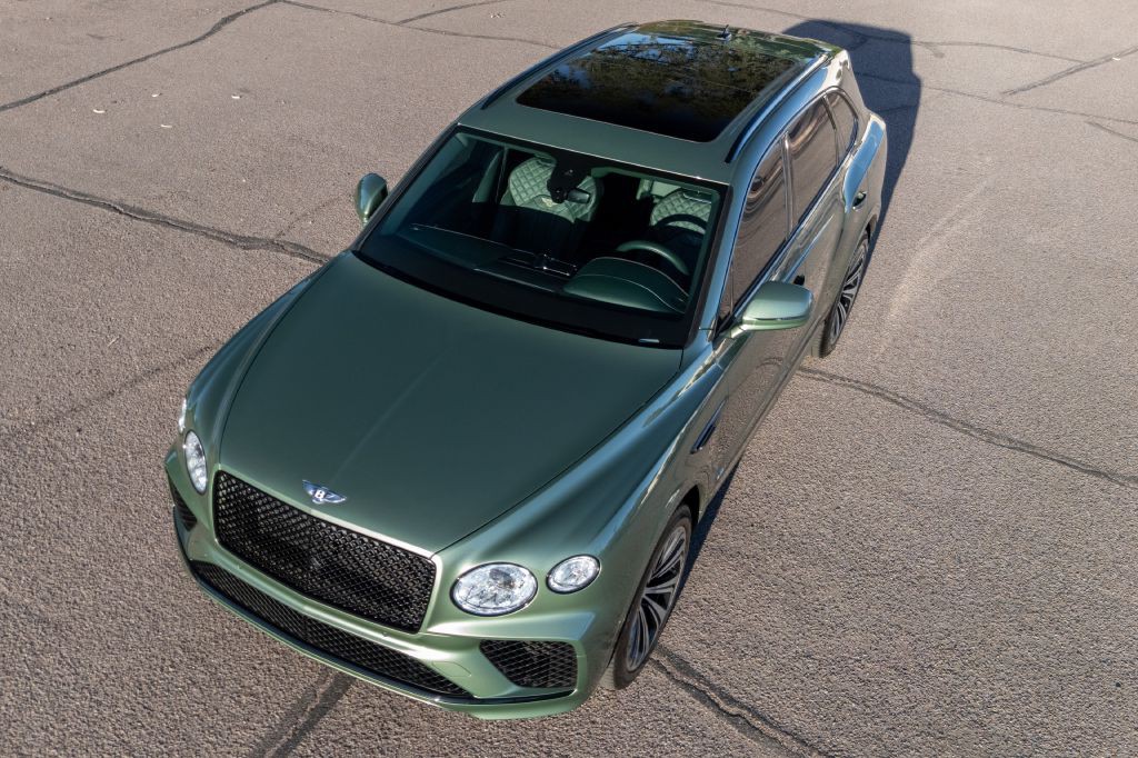 2021 Bentley Bentayga Image 260