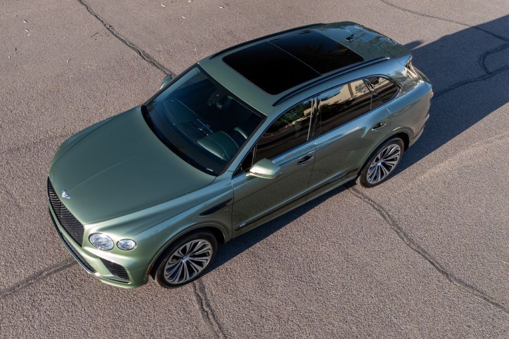 2021 Bentley Bentayga Image 261