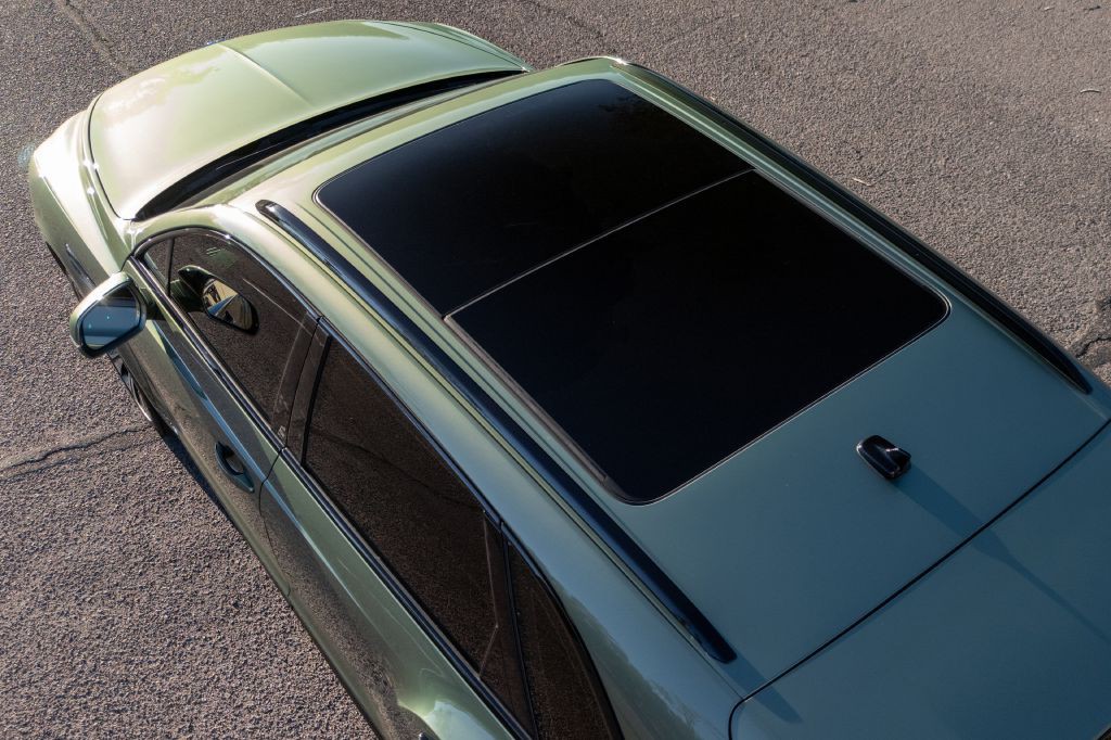 2021 Bentley Bentayga Image 268