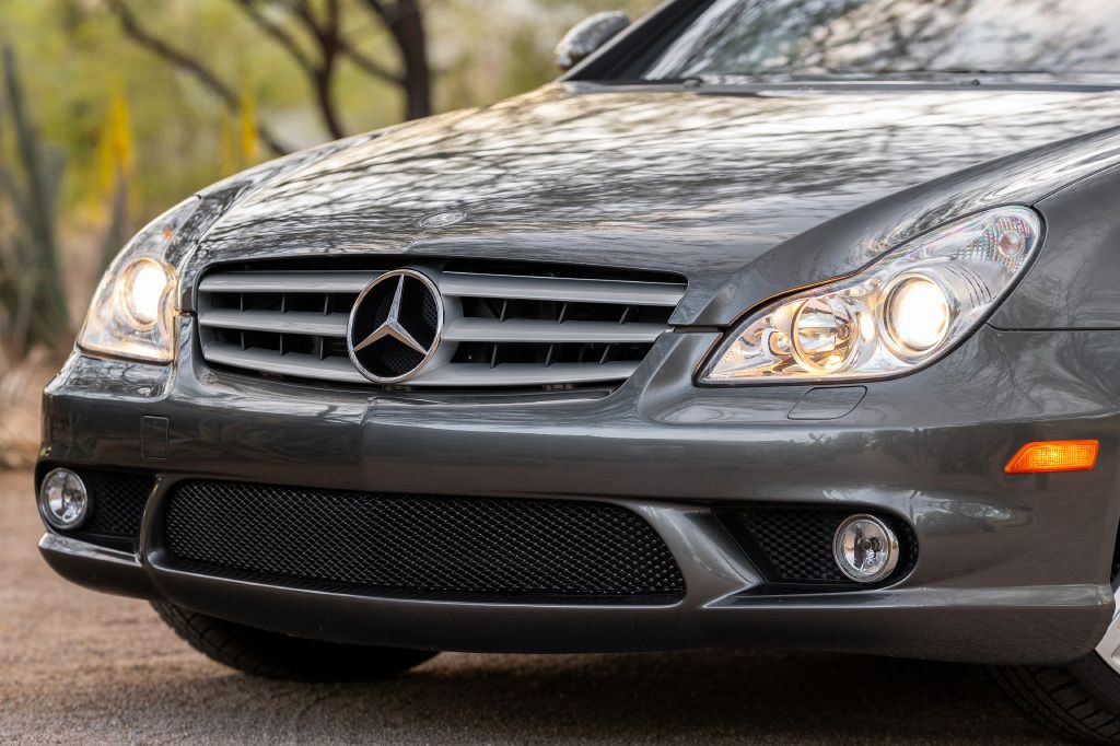2007 Mercedes-Benz CLS-Class Image 11