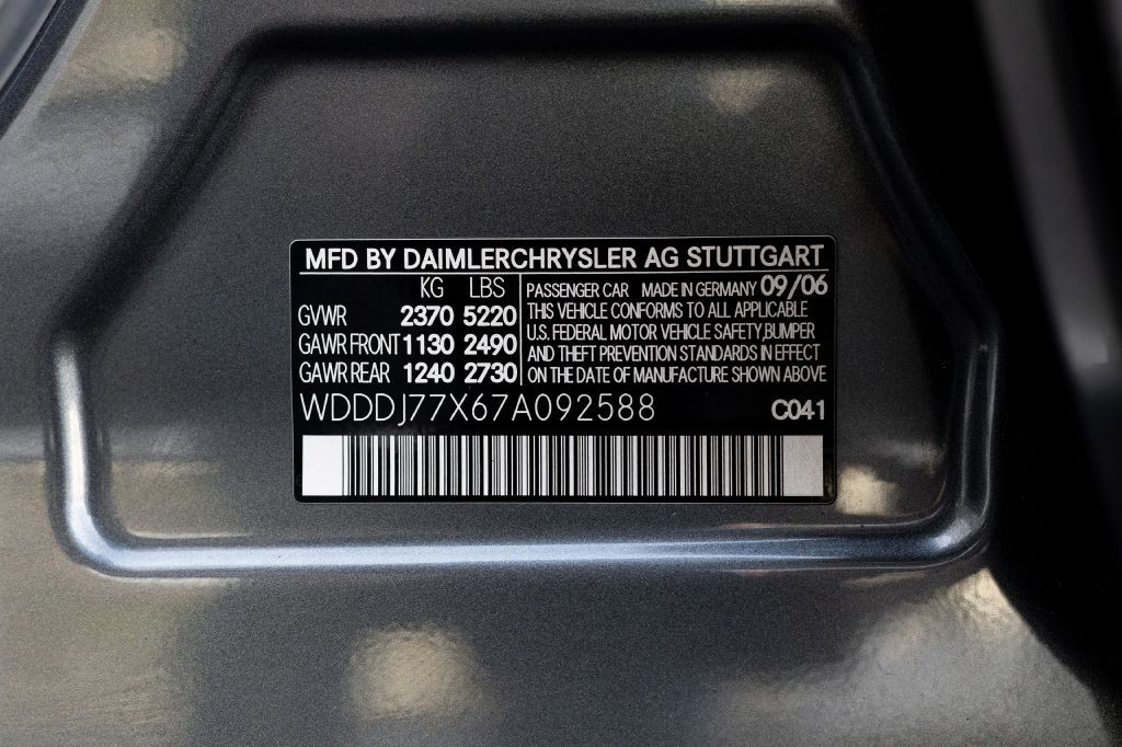 2007 Mercedes-Benz CLS-Class Image 21