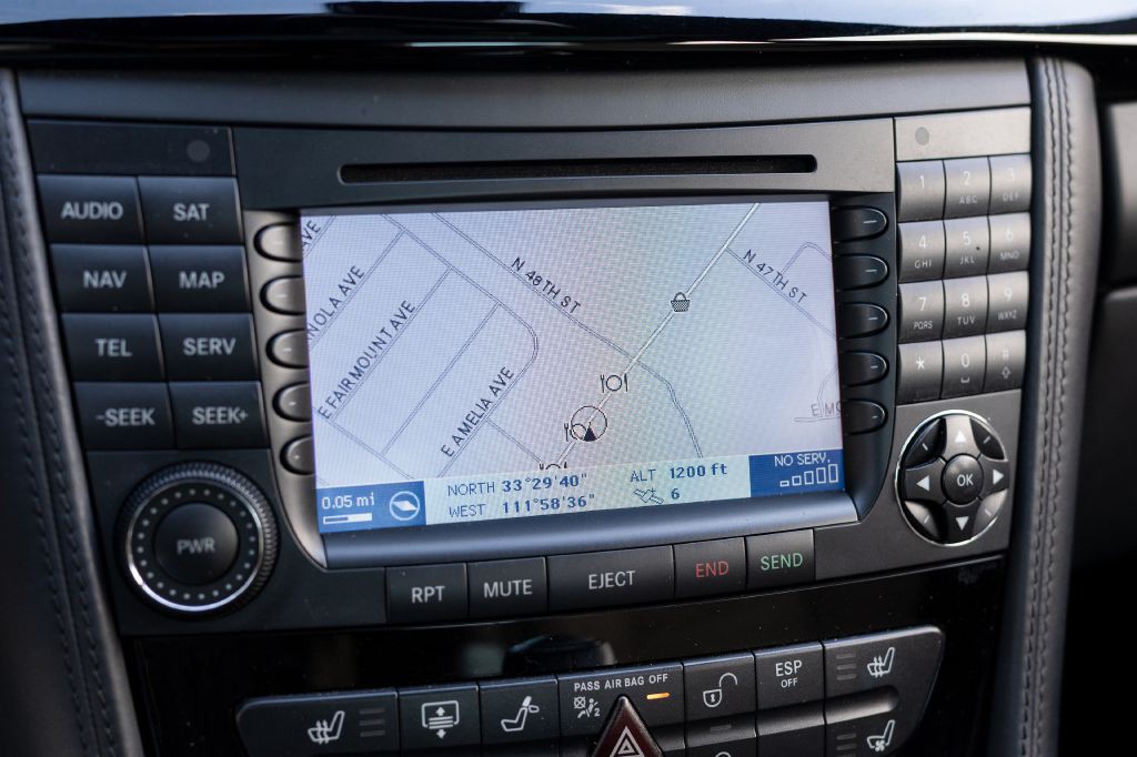 2007 Mercedes-Benz CLS-Class Image 27